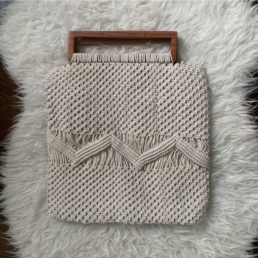 Shiraleah macrame’ handbag with wooden handle NEW never used, large size - Picture 2 of 10